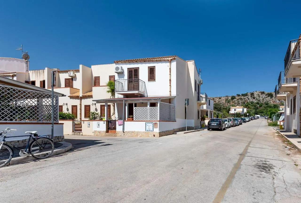 Casa Vacanza Azzurra In Centro San Vito Lo Capo Villa